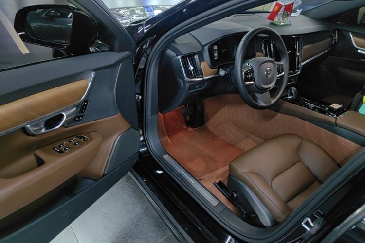 Used Volvo S90 New Energy 2023 T8 Plug-in Hybrid All-Wheel Drive Long-Range Zhiyi Luxury Edition Driver Seat