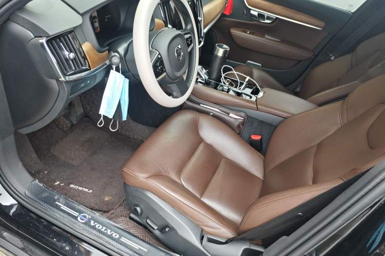 Used Volvo S90 New Energy 2023 T8 Plug-in Hybrid All-Wheel Drive Long-Range Zhiyi Luxury Edition Driver Seat