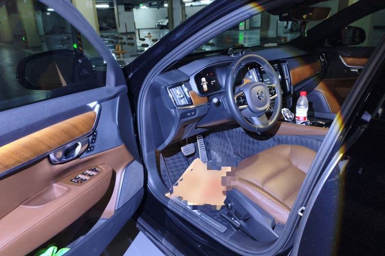 Used Volvo S90 New Energy 2023 T8 Plug-in Hybrid All-Wheel Drive Long-Range Zhiyi Luxury Edition Driver Seat
