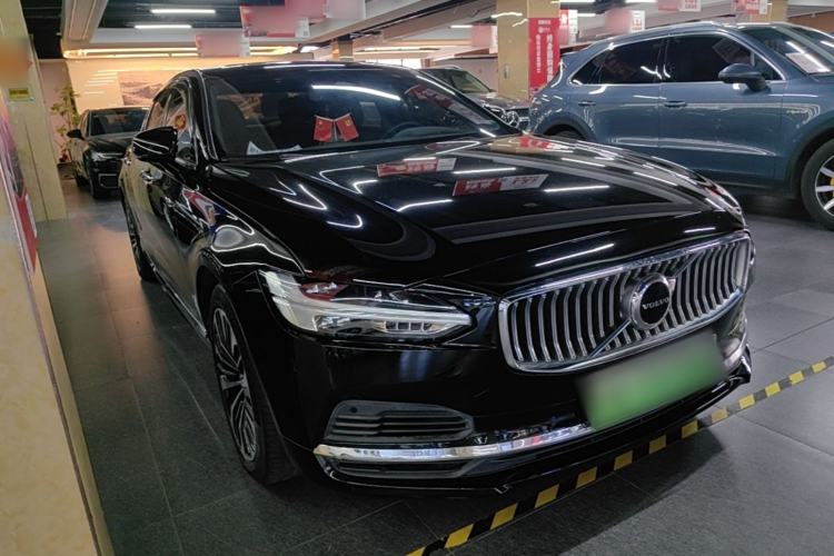 Used Volvo S90 New Energy 2023 T8 Plug-in Hybrid All-Wheel Drive Long-Range Zhiyi Luxury Edition Exterior 1