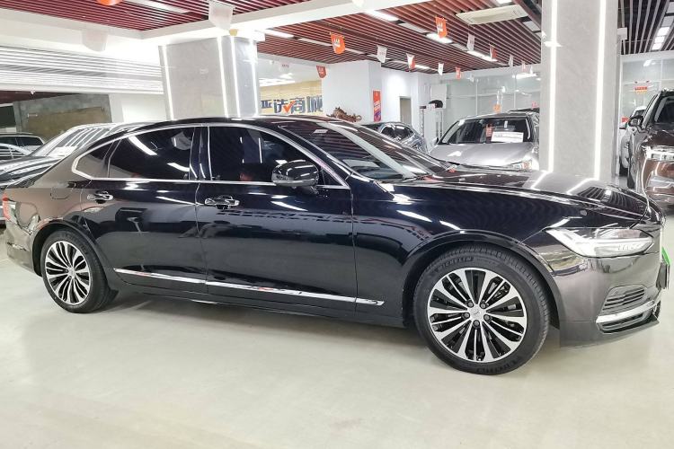 Used Volvo S90 New Energy 2023 T8 Plug-in Hybrid All-Wheel Drive Long-Range Zhiyi Luxury Edition Exterior 2