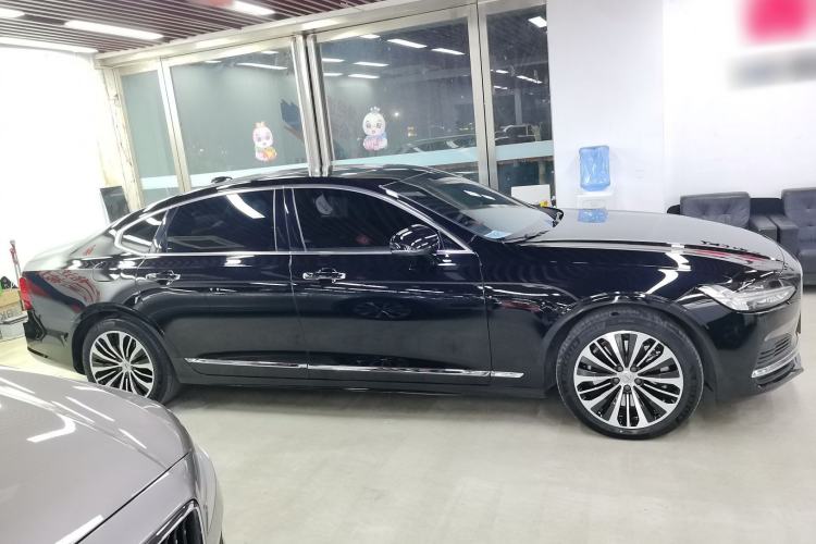 Used Volvo S90 New Energy 2023 T8 Plug-in Hybrid All-Wheel Drive Long-Range Zhiyi Luxury Edition Exterior 2