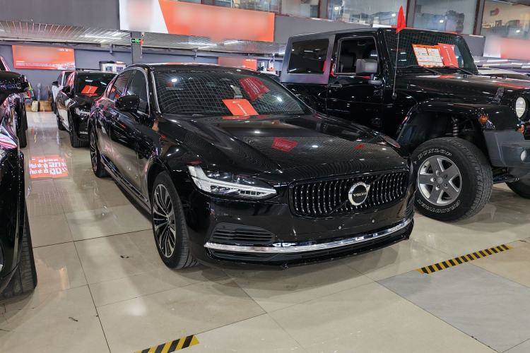 Used Volvo S90 New Energy 2023 T8 Plug-in Hybrid All-Wheel Drive Long-Range Zhiyi Luxury Edition Exterior 2