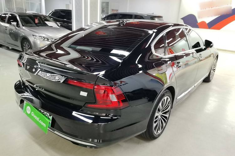 Used Volvo S90 New Energy 2023 T8 Plug-in Hybrid All-Wheel Drive Long-Range Zhiyi Luxury Edition Exterior 3