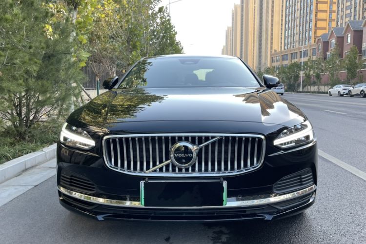 Used Volvo S90 New Energy 2023 T8 Plug-in Hybrid All-Wheel Drive Long-Range Luxury Edition Exterior 3