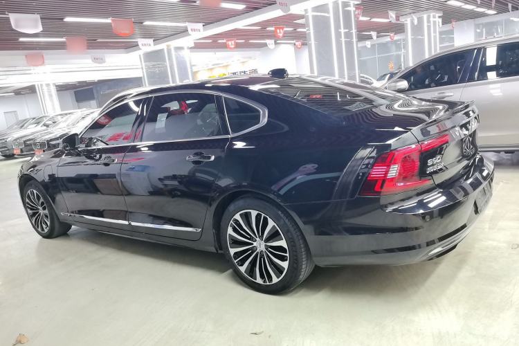 Used Volvo S90 New Energy 2023 T8 Plug-in Hybrid All-Wheel Drive Long-Range Zhiyi Luxury Edition Exterior 5