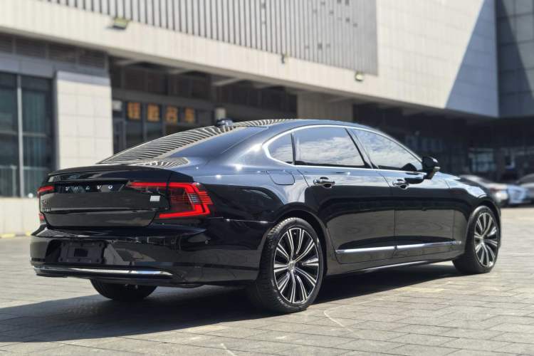 Used Volvo S90 New Energy 2023 T8 Plug-in Hybrid All-Wheel Drive Long-Range Luxury Edition Exterior 6