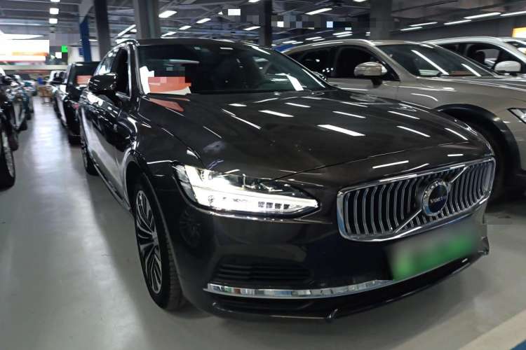 Used Volvo S90 New Energy 2023 T8 Plug-in Hybrid All-Wheel Drive Long-Range Zhiyi Luxury Edition Front Right 45 Deg