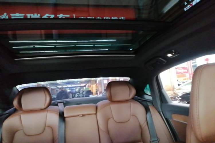Used Volvo S90 New Energy 2023 T8 Plug-in Hybrid All-Wheel Drive Long-Range Zhiyi Luxury Edition Headliner