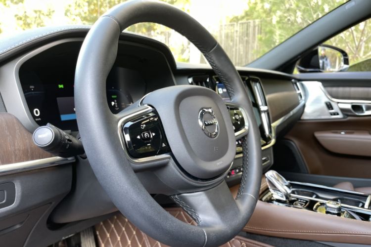 Used Volvo S90 New Energy 2023 T8 Plug-in Hybrid All-Wheel Drive Long-Range Luxury Edition Interior 1