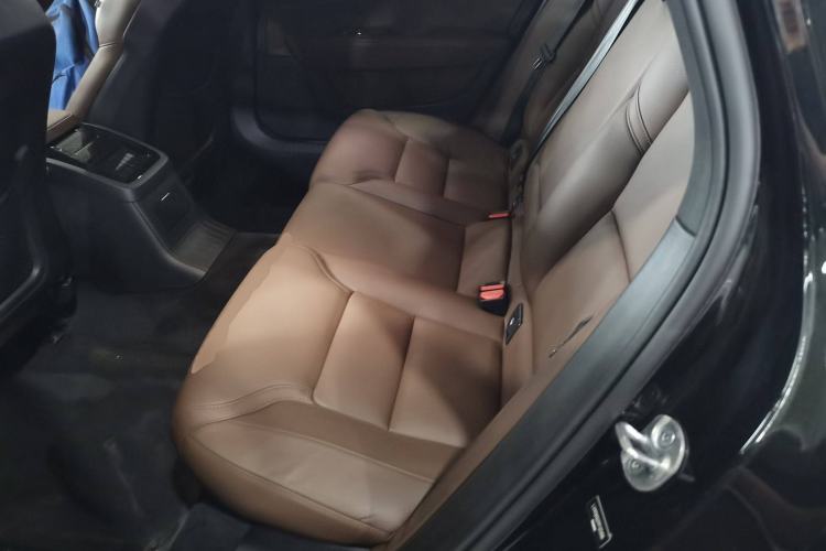 Used Volvo S90 New Energy 2023 T8 Plug-in Hybrid All-Wheel Drive Long-Range Zhiyi Luxury Edition Interior 4