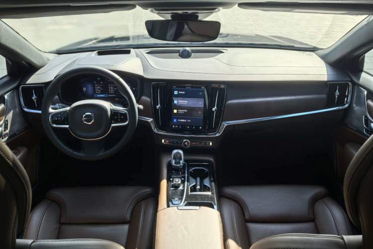 Used Volvo S90 New Energy 2023 T8 Plug-in Hybrid All-Wheel Drive Long-Range Luxury Edition Interior 8