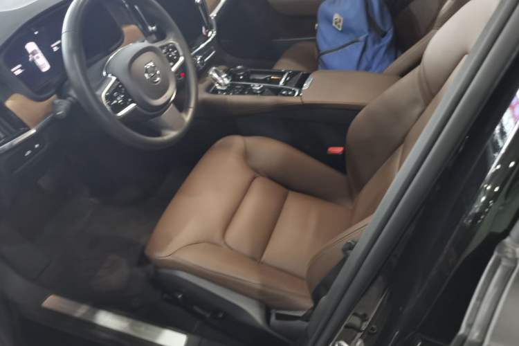 Used Volvo S90 New Energy 2023 T8 Plug-in Hybrid All-Wheel Drive Long-Range Zhiyi Luxury Edition Left Front Seat