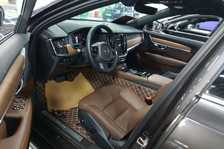 Used Volvo S90 New Energy 2023 T8 Plug-in Hybrid All-Wheel Drive Long-Range Zhiyi Luxury Edition Left Front Seat