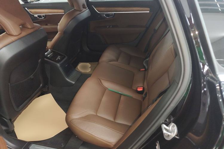Used Volvo S90 New Energy 2023 T8 Plug-in Hybrid All-Wheel Drive Long-Range Zhiyi Luxury Edition Left Rear Seat