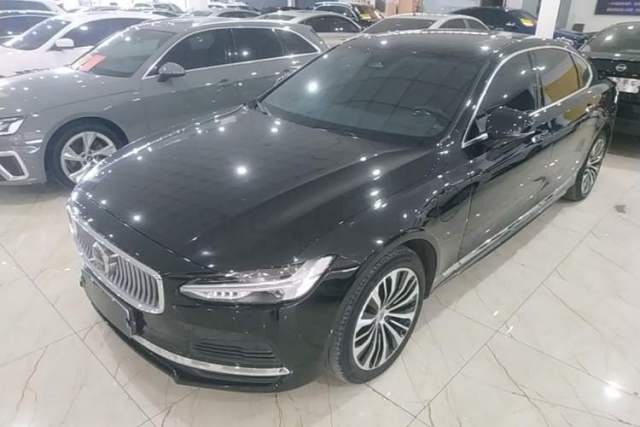 Used Volvo S90 New Energy 2023 T8 Plug-in Hybrid All-Wheel Drive Long-Range Zhiyi Luxury Edition