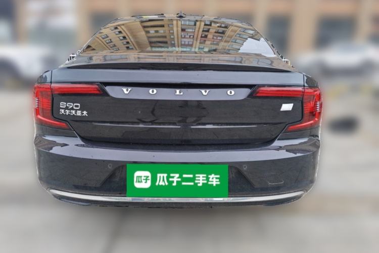 Used Volvo S90 New Energy 2023 T8 Plug-in Hybrid All-Wheel Drive Long-Range Zhiyi Luxury Edition Rear