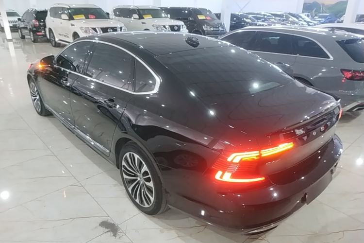 Used Volvo S90 New Energy 2023 T8 Plug-in Hybrid All-Wheel Drive Long-Range Zhiyi Luxury Edition Rear Left 45 Deg