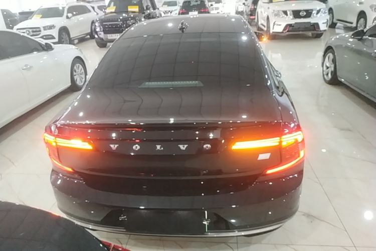 Used Volvo S90 New Energy 2023 T8 Plug-in Hybrid All-Wheel Drive Long-Range Zhiyi Luxury Edition Rear