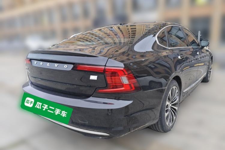 Used Volvo S90 New Energy 2023 T8 Plug-in Hybrid All-Wheel Drive Long-Range Zhiyi Luxury Edition Rear Right 45 Deg