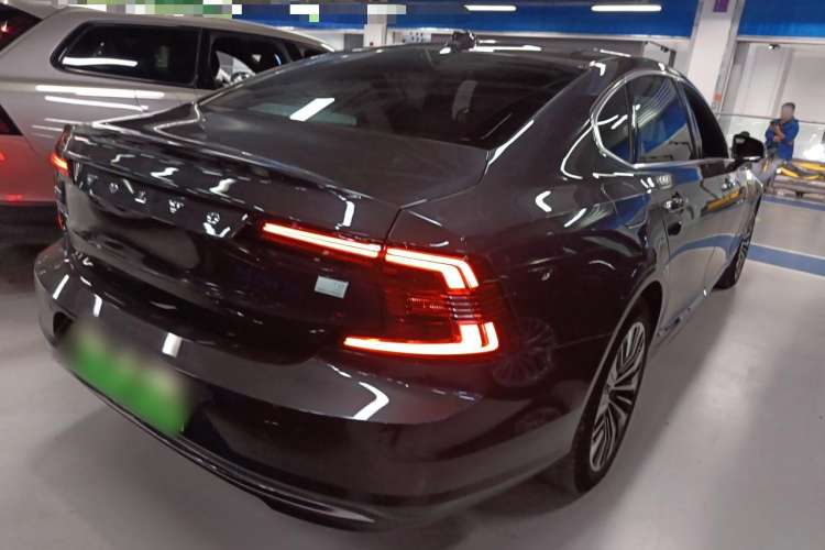 Used Volvo S90 New Energy 2023 T8 Plug-in Hybrid All-Wheel Drive Long-Range Zhiyi Luxury Edition Rear Right 45 Deg