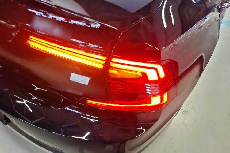 Used Volvo S90 New Energy 2023 T8 Plug-in Hybrid All-Wheel Drive Long-Range Luxury Edition Right Rear Taillight