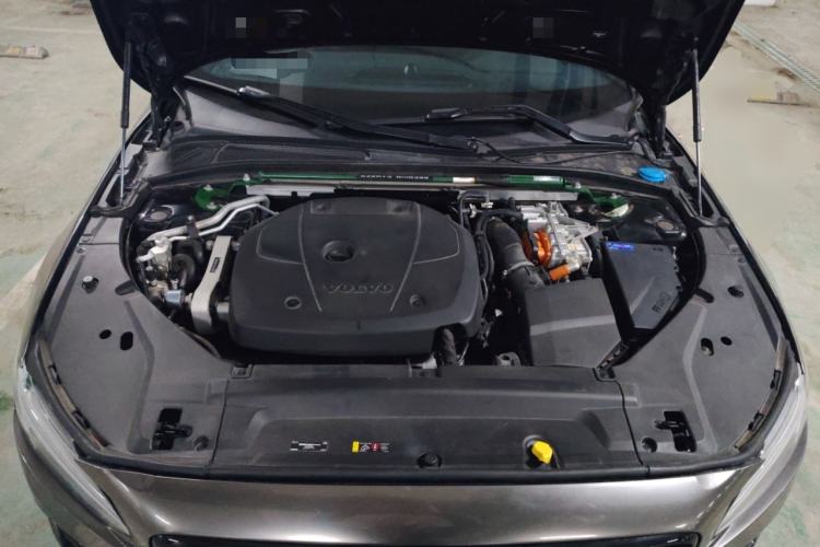 Used Volvo S90 New Energy 2023 T8 Plug-in Hybrid All-Wheel Drive Long-Range Zhiyi Luxury Edition Engine Bay