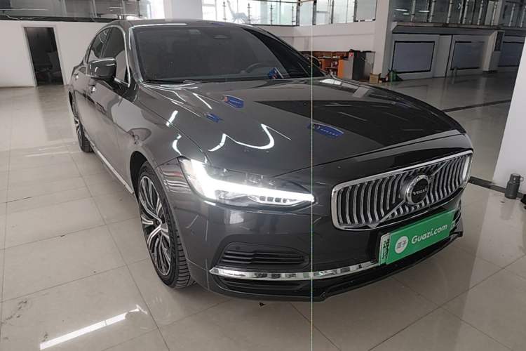 Used Volvo S90 New Energy 2023 T8 Plug-in Hybrid All-Wheel Drive Long-Range Luxury Edition Exterior 1
