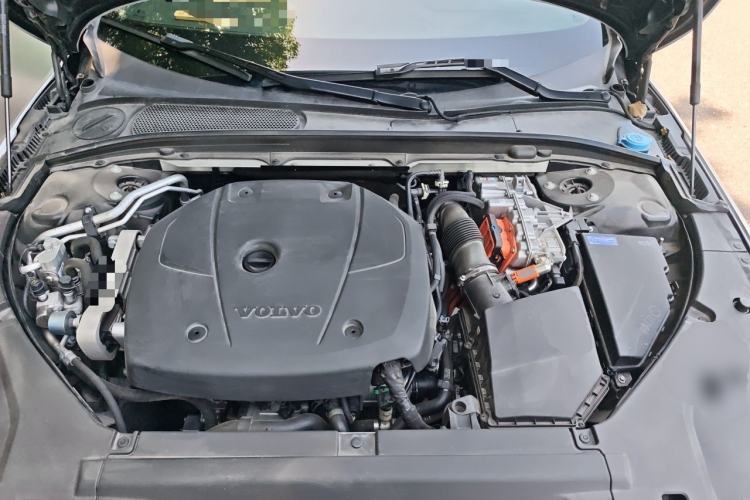 Used Volvo S90 New Energy 2023 T8 Plug-in Hybrid All-Wheel Drive Long-Range Zhiyi Luxury Edition Engine Bay