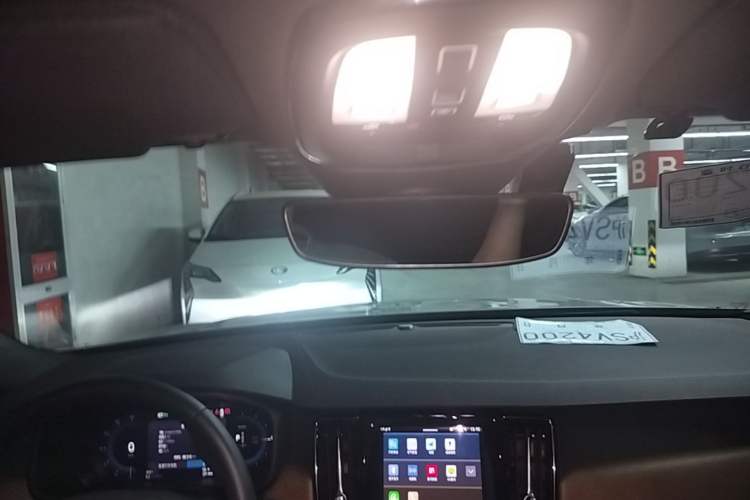 Used Volvo S90 New Energy 2023 T8 Plug-in Hybrid All-Wheel Drive Long-Range Zhiyi Luxury Edition Headliner