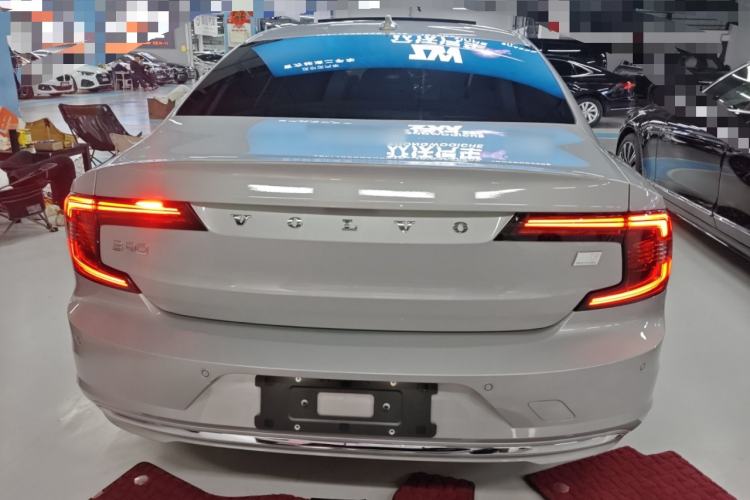 Used Volvo S90 New Energy 2023 T8 Plug-in Hybrid All-Wheel Drive Long-Range Luxury Edition Rear