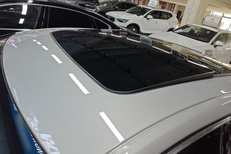 Used Volvo S90 New Energy 2023 T8 Plug-in Hybrid All-Wheel Drive Long-Range Luxury Edition Roof