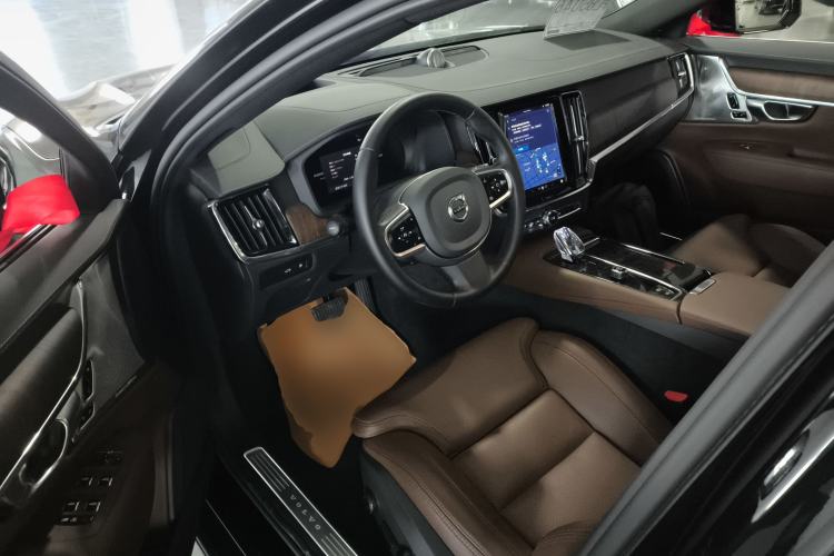 Used Volvo S90 New Energy 2024 Plug-in Hybrid Four-Wheel Drive Long-Range Luxury Smart Edition Driver Seat