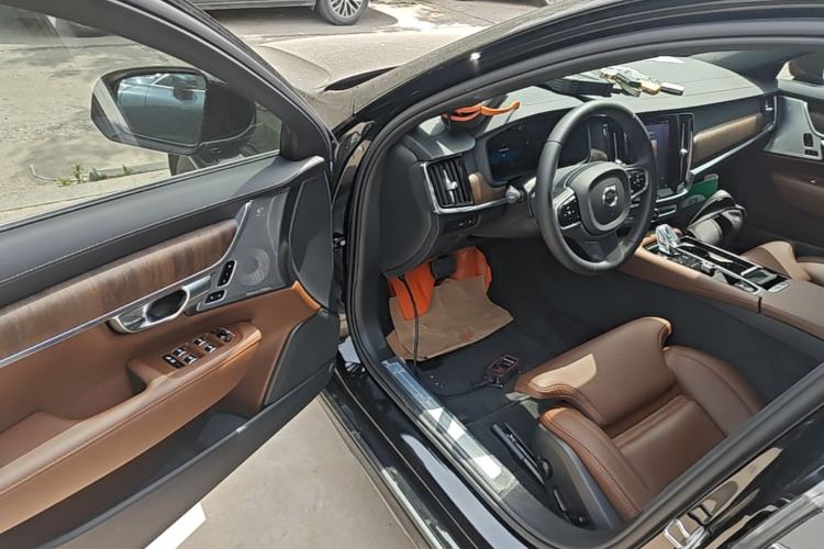 Used Volvo S90 New Energy 2024 Plug-in Hybrid Four-Wheel Drive Long-Range Luxury Smart Edition Driver Seat