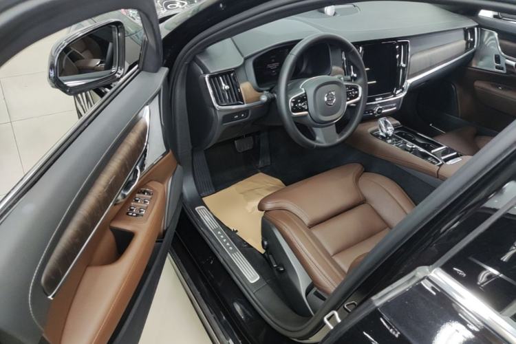 Used Volvo S90 New Energy 2024 Plug-in Hybrid Four-Wheel Drive Long-Range Luxury Smart Edition Driver Seat