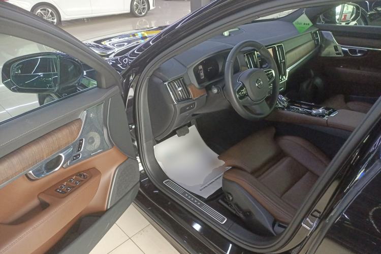 Used Volvo S90 New Energy 2024 Plug-in Hybrid Four-Wheel Drive Long-Range Luxury Smart Edition Driver Seat
