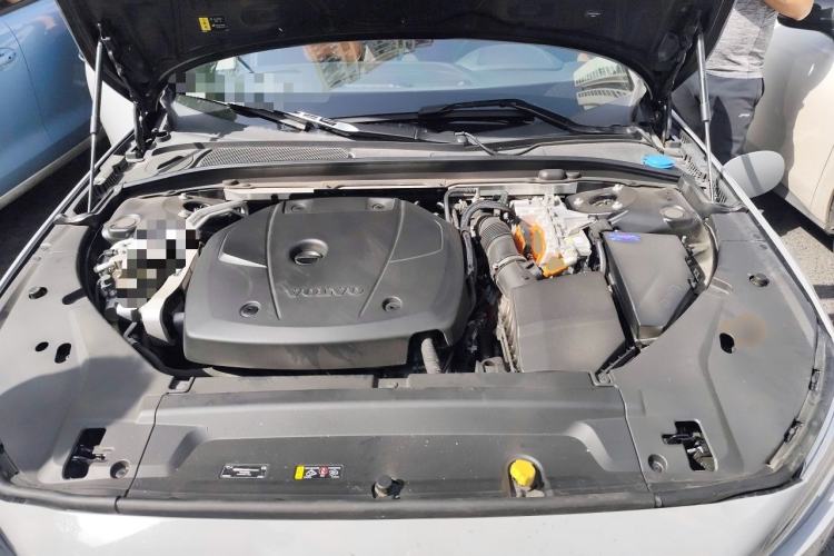 Used Volvo S90 New Energy 2024 Plug-in Hybrid Four-Wheel Drive Long-Range Zhiyi Luxury Edition Engine Bay