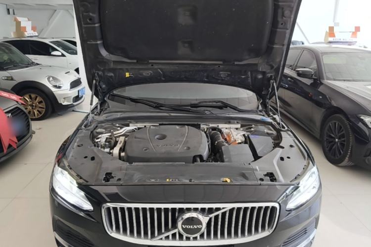 Used Volvo S90 New Energy 2024 Plug-in Hybrid Four-Wheel Drive Long-Range Zhiyi Luxury Edition Engine Bay