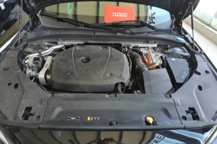 Used Volvo S90 New Energy 2024 Plug-in Hybrid Four-Wheel Drive Long-Range Zhiyi Luxury Edition Engine Bay