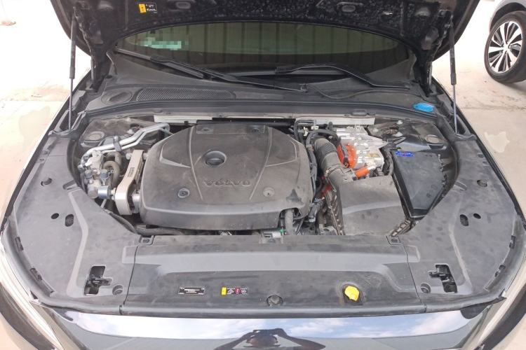 Used Volvo S90 New Energy 2024 Plug-in Hybrid Four-Wheel Drive Long-Range Zhiyi Luxury Edition Engine Bay
