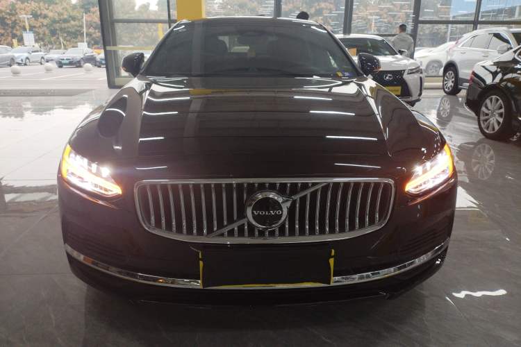 Used Volvo S90 New Energy 2024 Plug-in Hybrid Four-Wheel Drive Long-Range Luxury Smart Edition Exterior 1