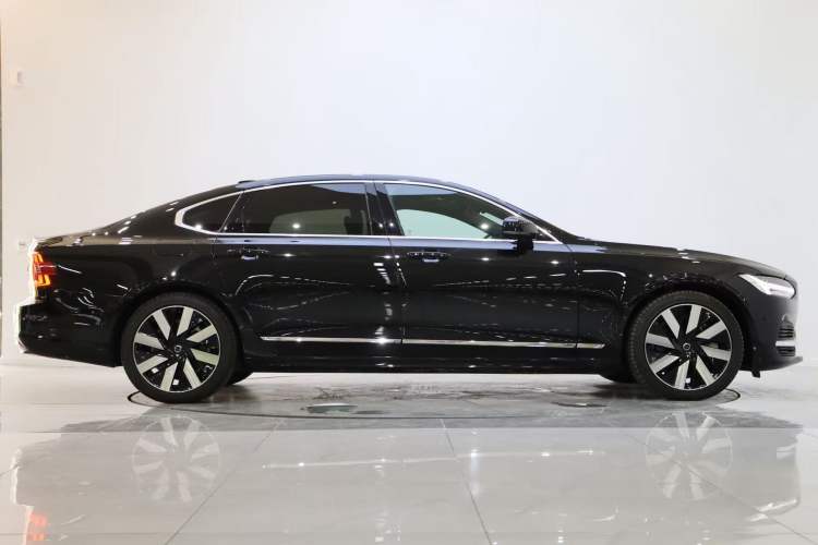 Used Volvo S90 New Energy 2024 Plug-in Hybrid Four-Wheel Drive Long-Range Luxury Smart Edition Exterior 2