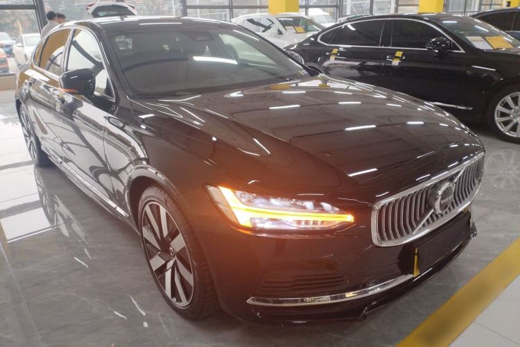 Used Volvo S90 New Energy 2024 Plug-in Hybrid Four-Wheel Drive Long-Range Luxury Smart Edition Exterior 2
