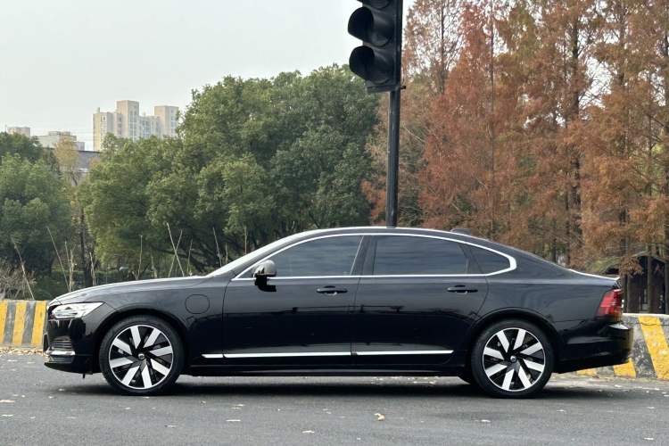 Used Volvo S90 New Energy 2024 Plug-in Hybrid Four-Wheel Drive Long-Range Luxury Smart Edition Exterior 2