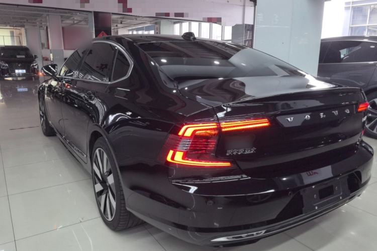 Used Volvo S90 New Energy 2024 Plug-in Hybrid Four-Wheel Drive Long-Range Luxury Smart Edition Exterior 2