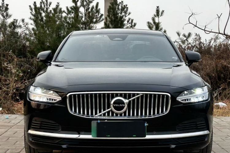 Used Volvo S90 New Energy 2024 Plug-in Hybrid Four-Wheel Drive Long-Range Zhiyi Luxury Edition Exterior 3