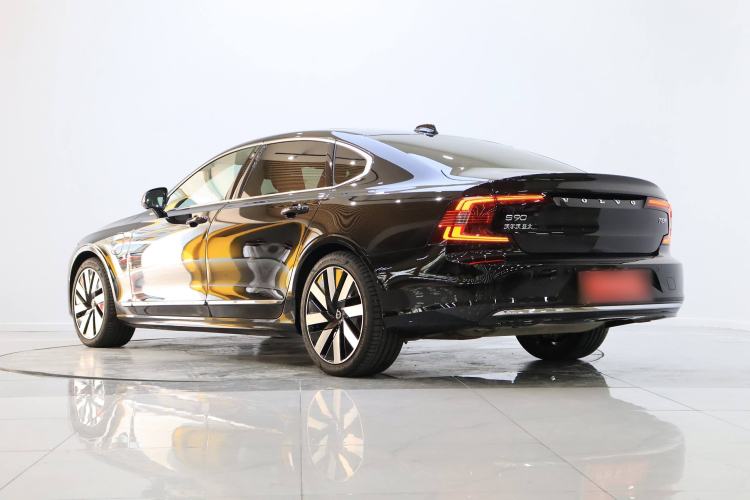 Used Volvo S90 New Energy 2024 Plug-in Hybrid Four-Wheel Drive Long-Range Luxury Smart Edition Exterior 3
