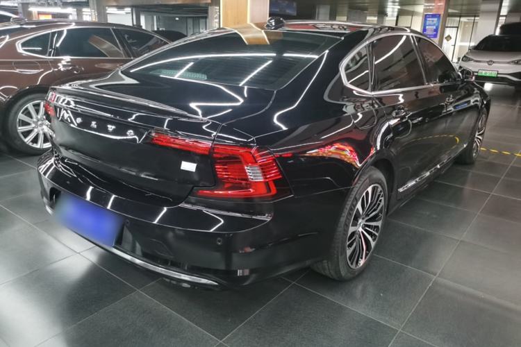 Used Volvo S90 New Energy 2024 Plug-in Hybrid Four-Wheel Drive Long-Range Zhiyi Luxury Edition Exterior 3
