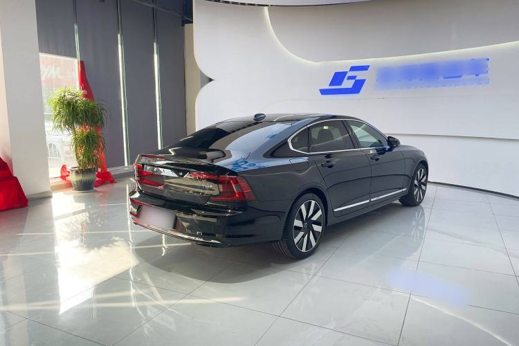 Used Volvo S90 New Energy 2024 Plug-in Hybrid Four-Wheel Drive Long-Range Luxury Smart Edition Exterior 4