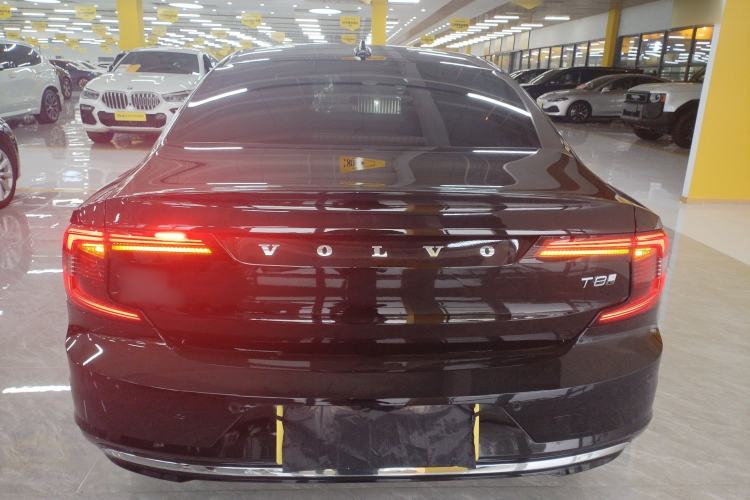 Used Volvo S90 New Energy 2024 Plug-in Hybrid Four-Wheel Drive Long-Range Luxury Smart Edition Exterior 4